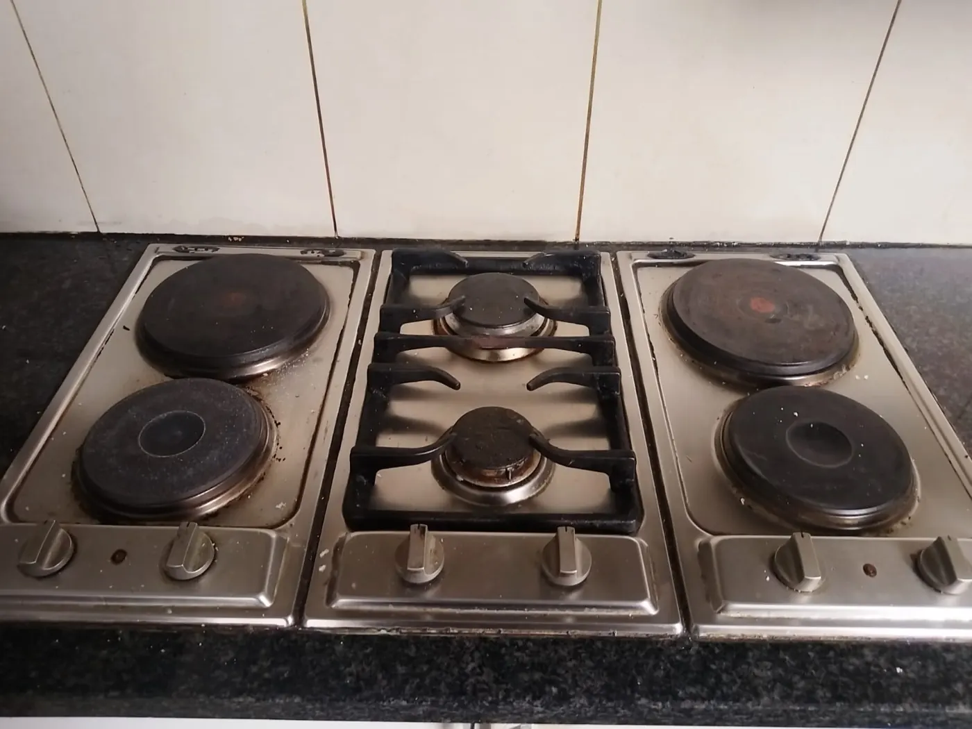 Stove Element Repair completed by an appliance repair technician in Hillcrest